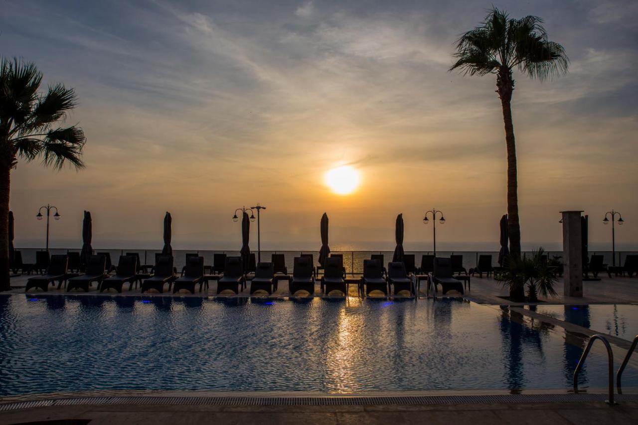Neopol Hotel Kusadası Exteriör bild
